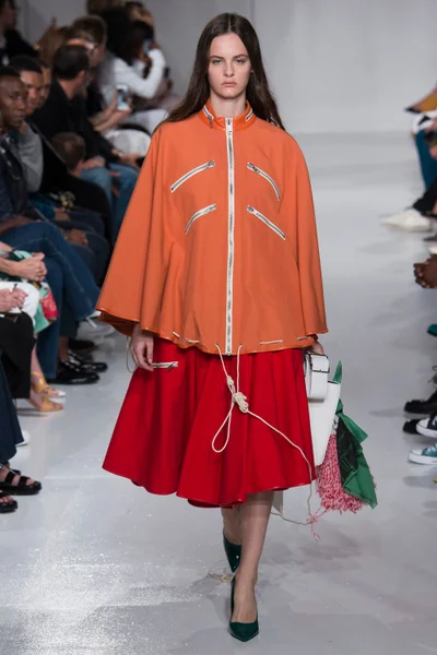 Look 40